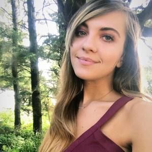 Meet your Posher, Brennah